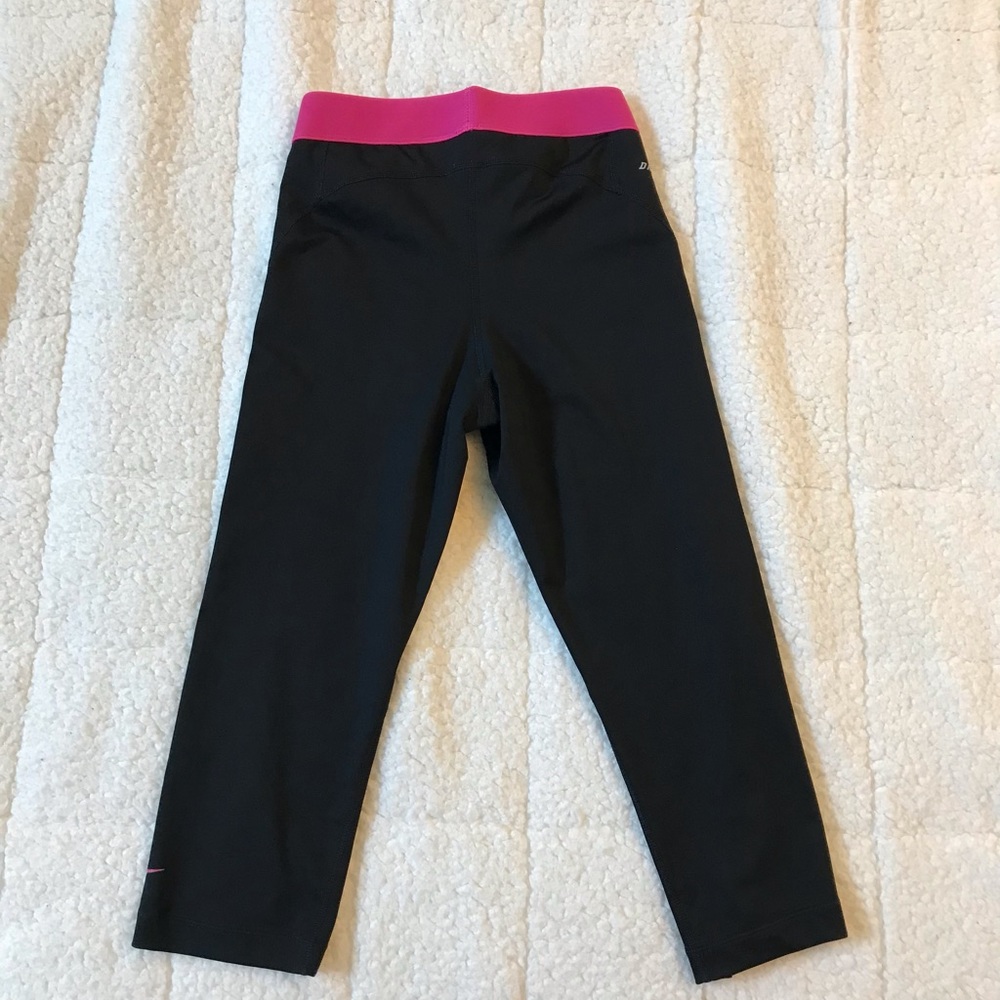 Nike Pro Cropped Training Pants View 4